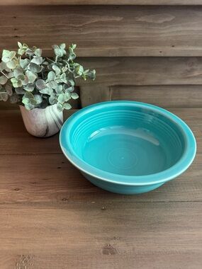 Fiesta Classic Rim 8 1/4 Inch Large 40 oz Turquoise Serving Bowl